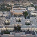 مدارس میں دین پڑھارہے ہیں